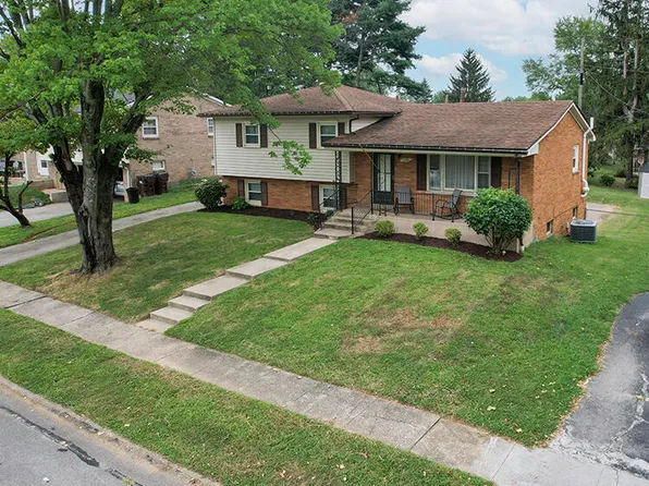 628 Cardigan Ct, Lexington, KY 40503