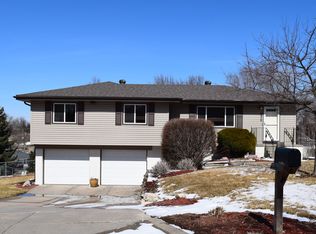 8316 Sprague St, Omaha, NE 68134