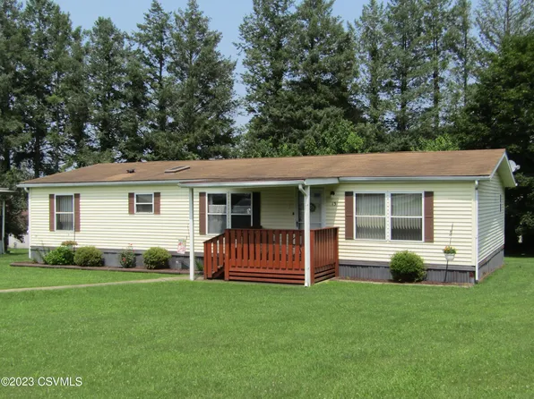 13 Ridgecrest Dr, Bloomsburg, PA 17815