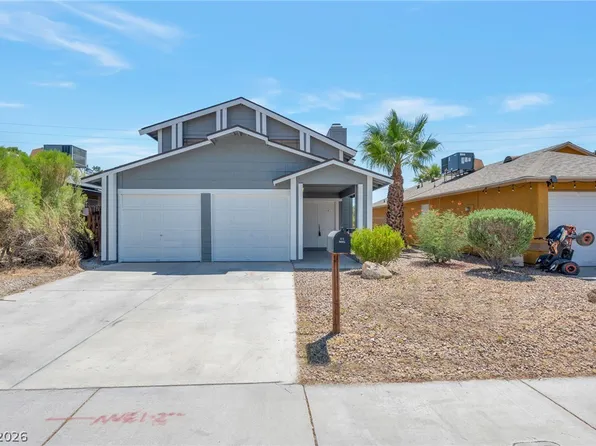 3825 Summer Breeze Cir, Las Vegas, NV 89108