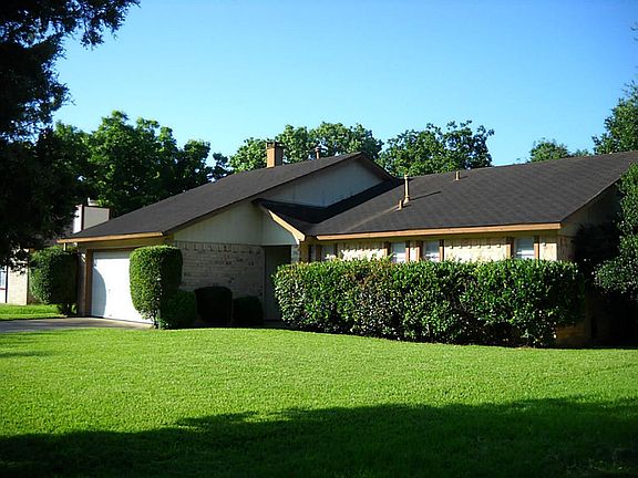 2nd image of 22619 Smokey Hill Dr