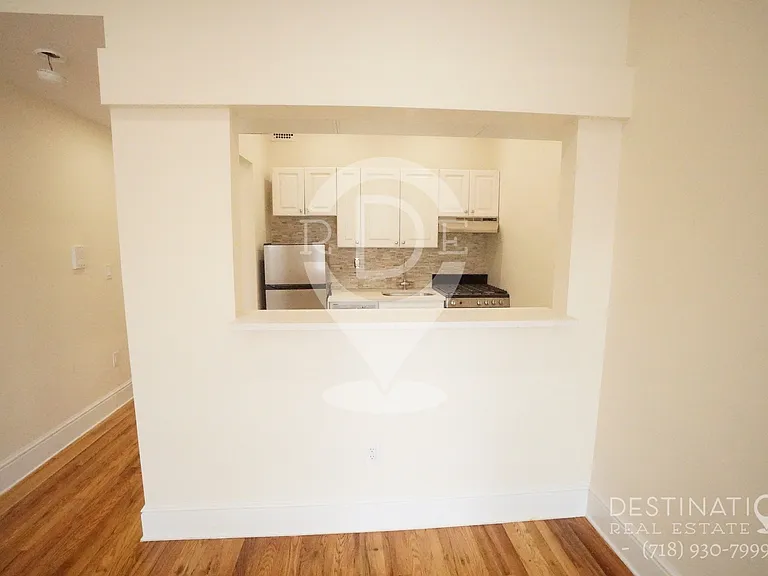 526 3rd Ave #2 — Photo 21