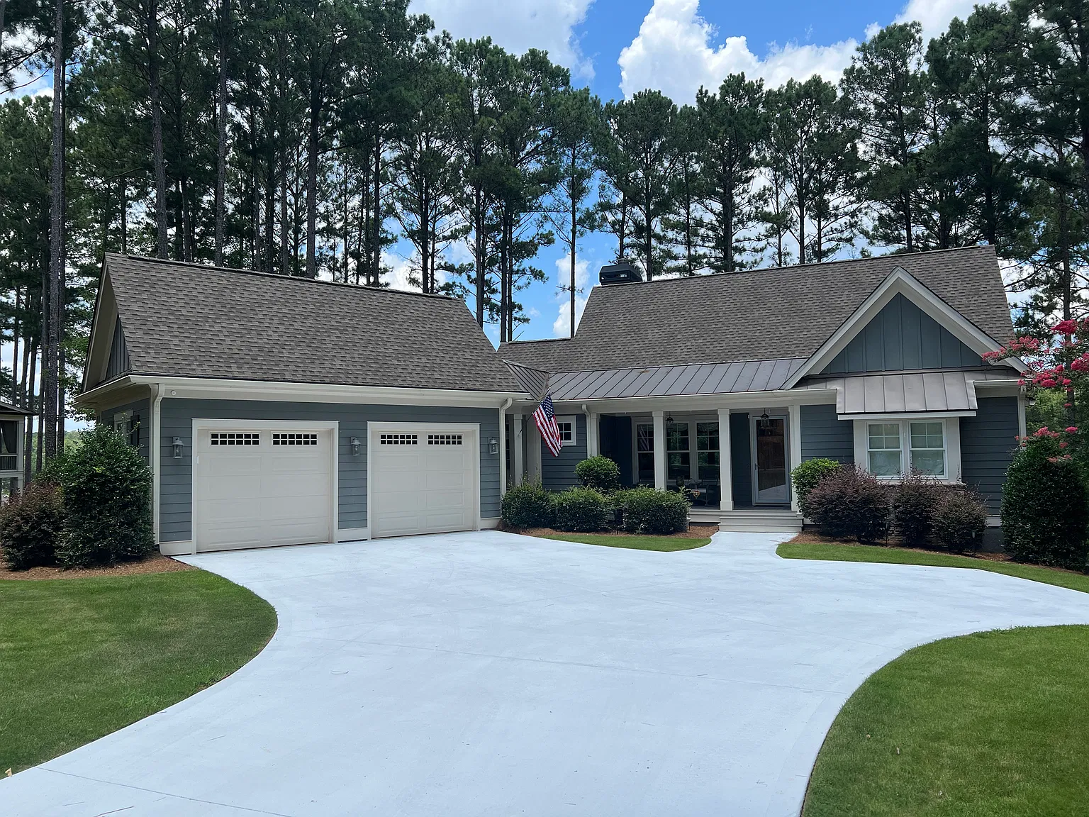 4 bed, 4.5 bath, 2935 sqft, $4,500 — Photo 2