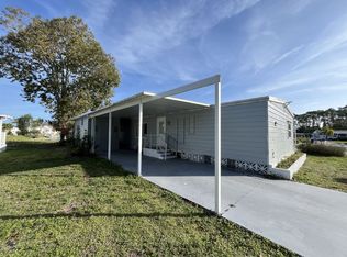 876 La Costa Ln #876, North Fort Myers, FL 33917