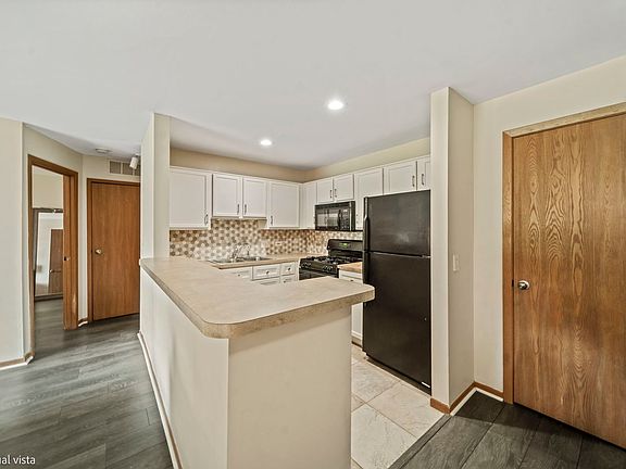 5th image of 1328 McDowell Rd APT 103