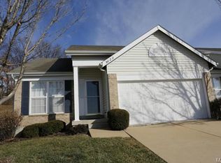 5022 Nicholas Ridge Dr, Saint Louis, MO 63129