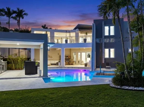 57 Quintas De Santa Marina #Ii, Mayaguez, PR 00680