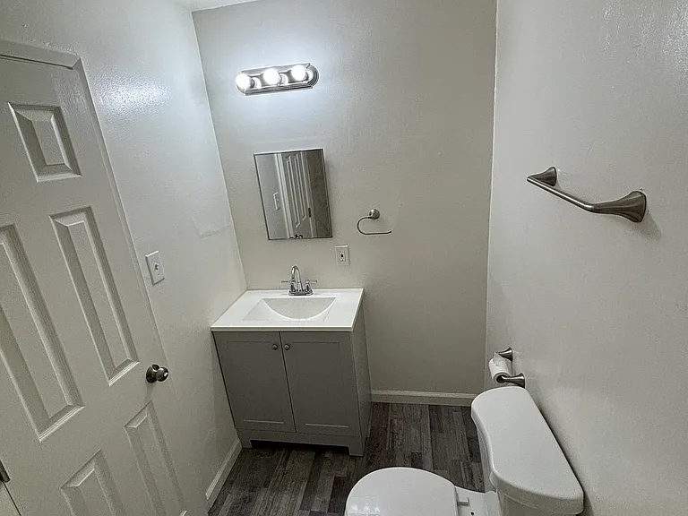 465 W Ramona Dr — Photo 7