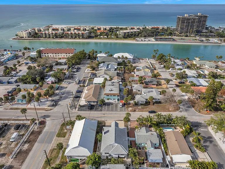 7615 Coquina Way — Photo 30