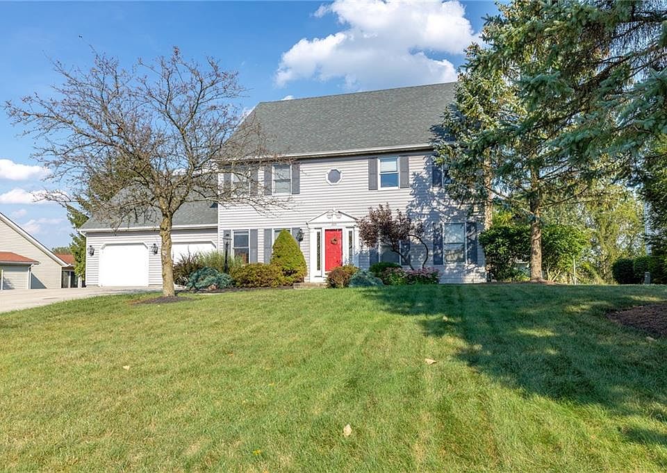 1st image of 209 Greenridge Dr