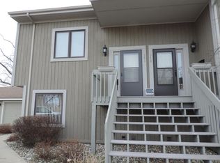 171 Wayne St, Saint Joseph, MI 49085