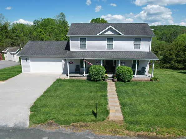11 Southfork Ln, Lexington, VA 24450