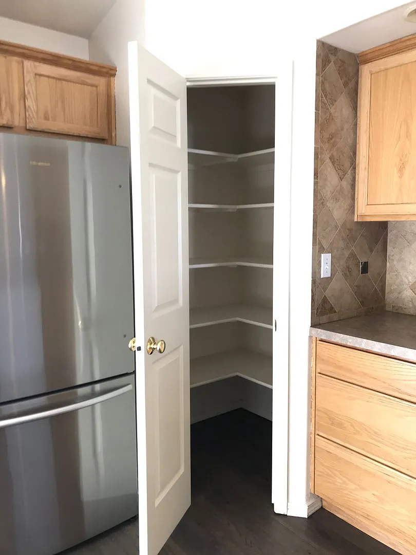 Single level 4 bedroom 2 bath Boise home. — Photo 3