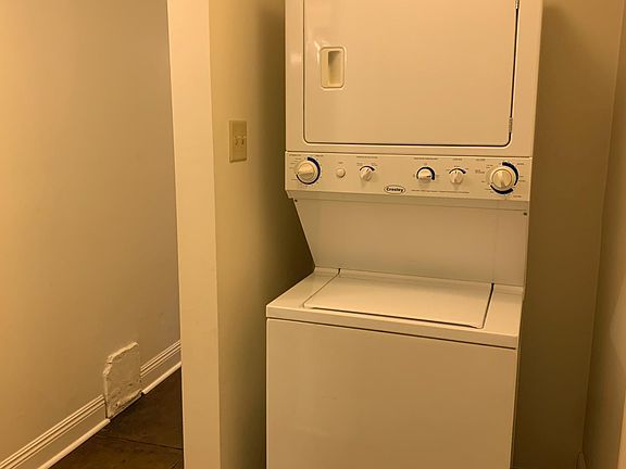5th image of 1603 Broadway St