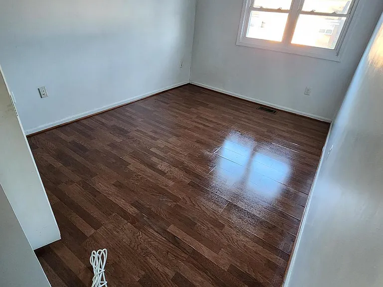 8333 Ivy Glen Ct — Photo 12