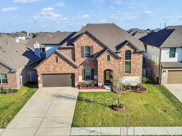 818 Kingwood Dr, League City, TX 77573