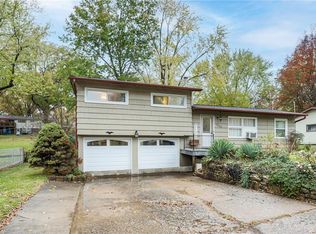 7000 NW Avalon St, Kansas City, MO 64152
