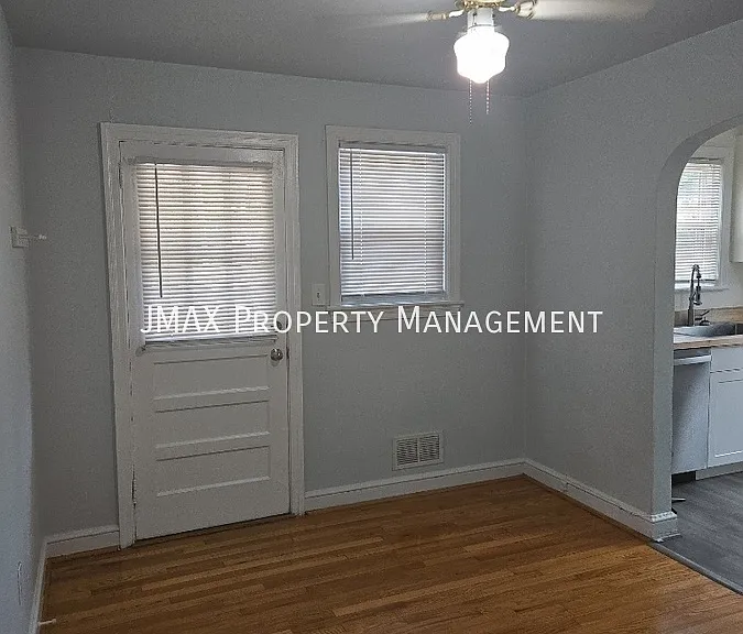 1672 Brandon Ave SW #A — Photo 7