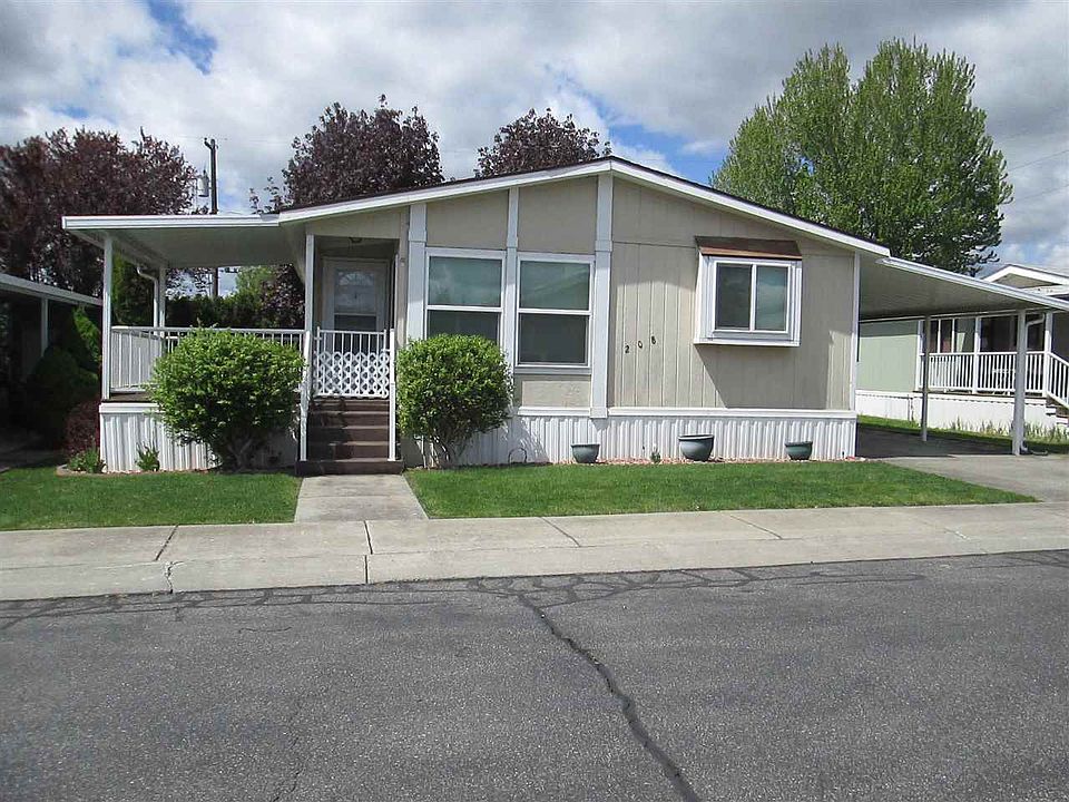1st image of 208 S Blueberry Pl #13