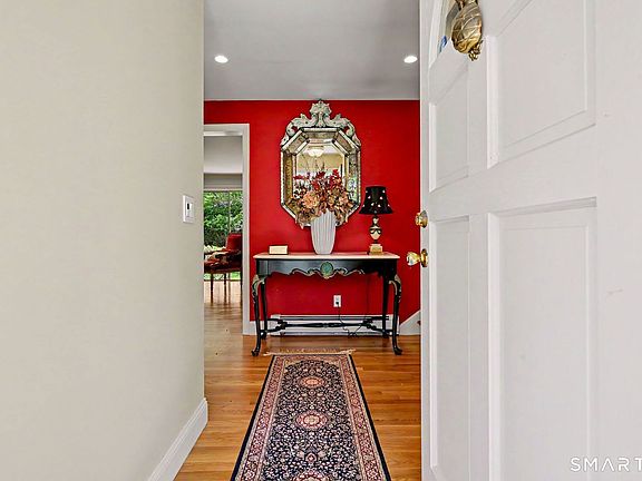 3rd image of 30 Marlborough Road