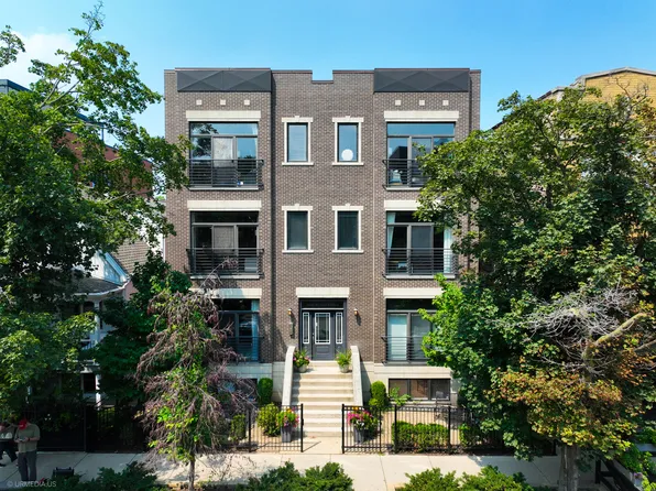 2244 W Roscoe St #2, Chicago, IL 60618