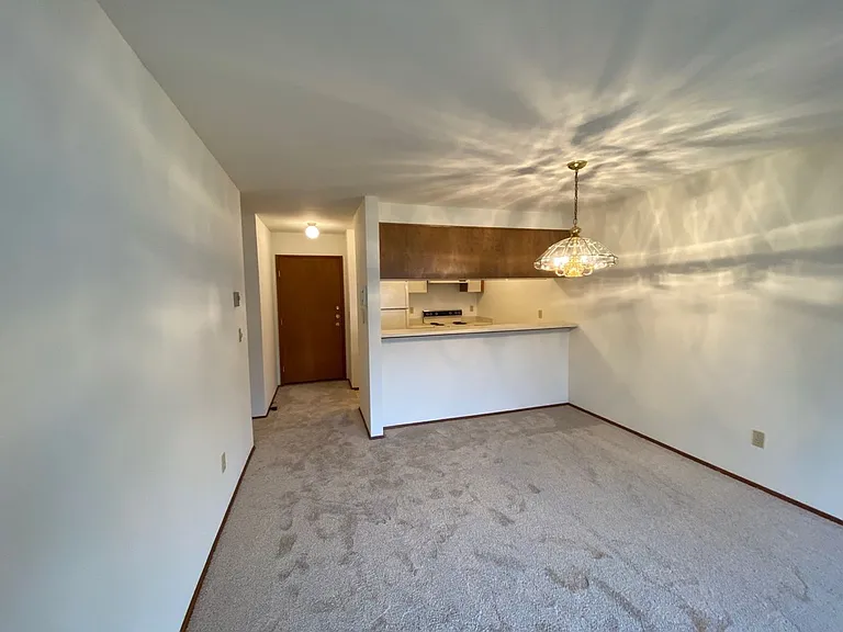 Shorecrest Apartments — Photo 28
