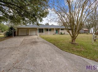 1130 Valcour Dr, Baton Rouge, LA 70806