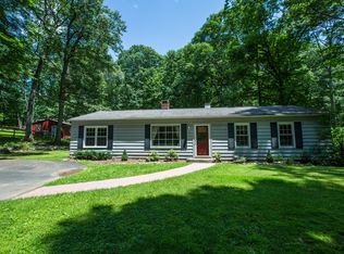 3 Walker Hill Rd, Sandy Hook, CT 06482
