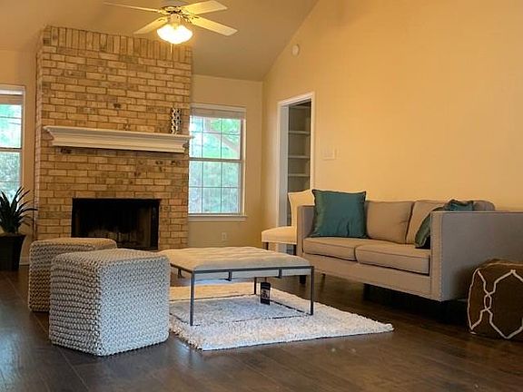 3rd image of 203 Bulian Ln #B