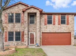 1128 Mazourka Dr, Arlington, TX 76001