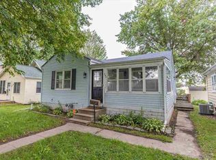 706 Kirkwood Ave, Waterloo, IA 50701