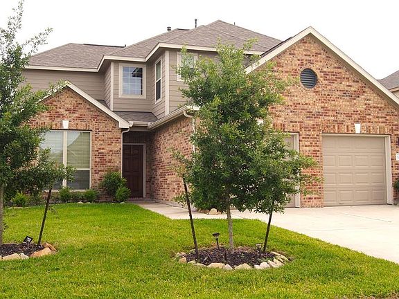 2nd image of 3423 Selene Dr