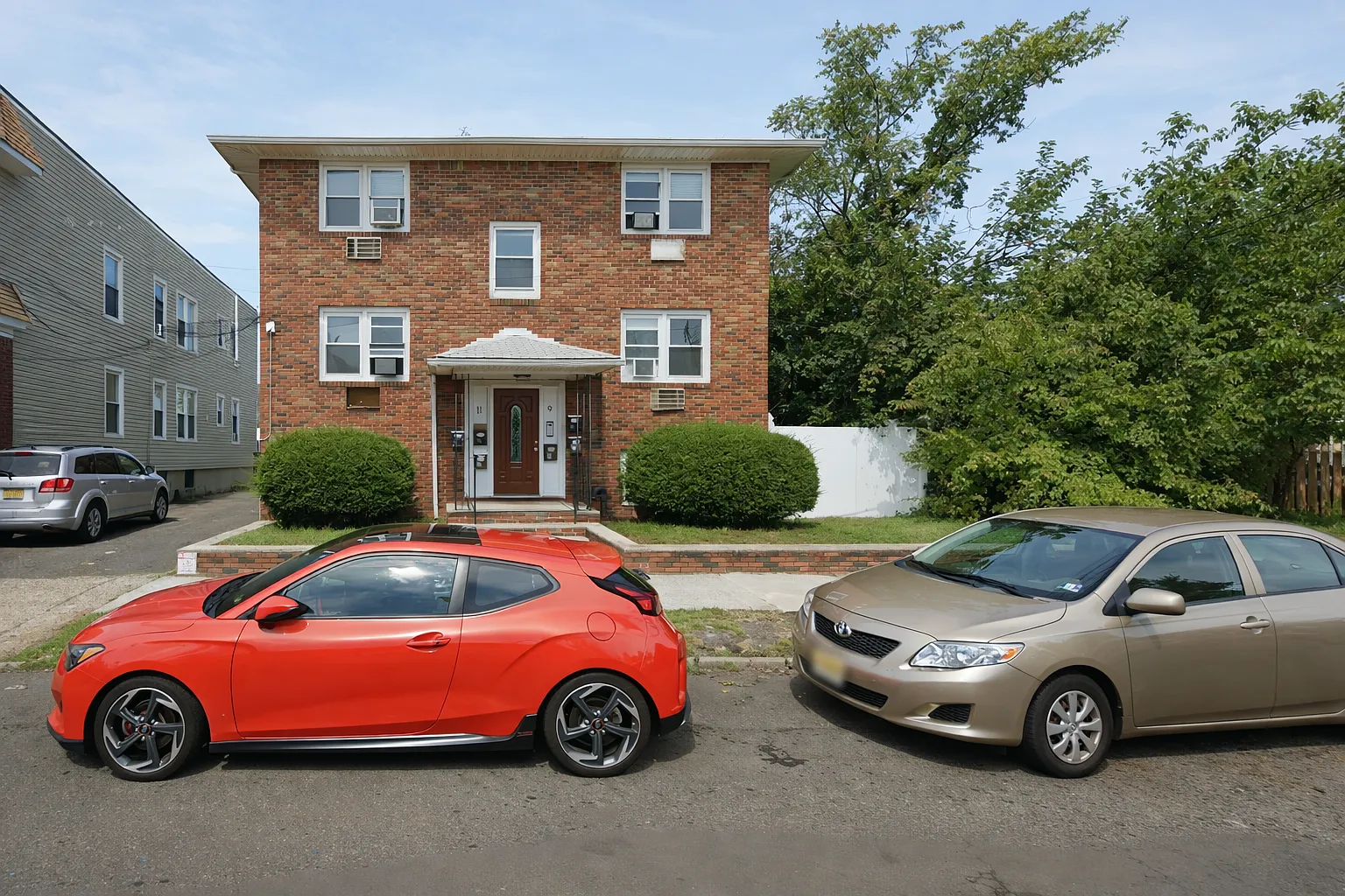 2 bed, 1000 sqft, $2,250 — Photo 1
