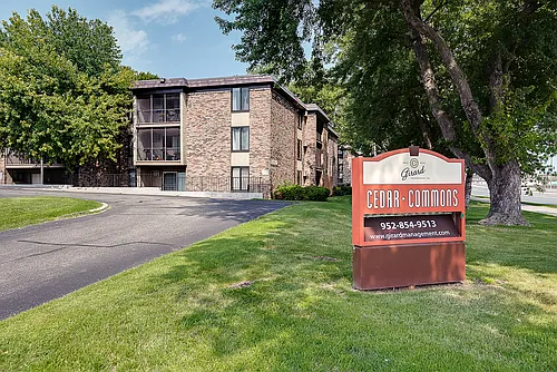 Cedar Commons Apartments Photo 1