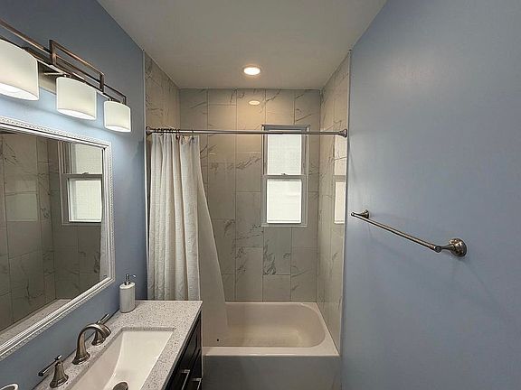 5th image of 64 Pilling St #B