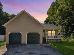 2 Stella June Ln, Hampton, VA 23666
