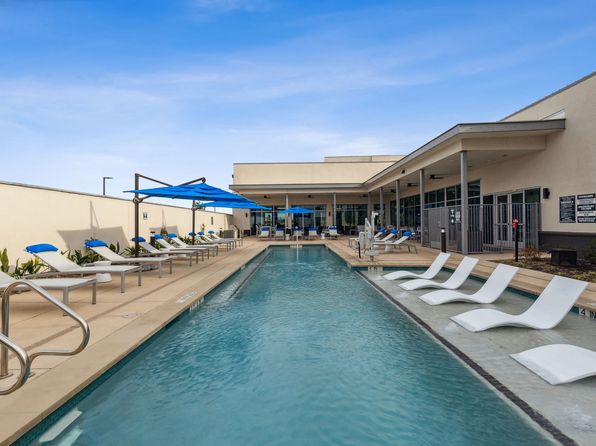 6309 Iron Horse Blvd #3409