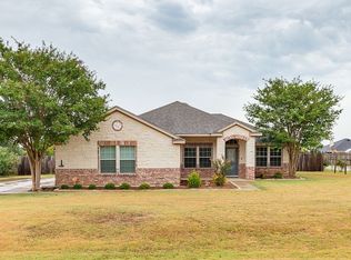 1211 Baines St, Salado, TX 76571