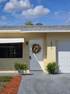 6855 NW 9th St, Pompano Beach, FL, 33063