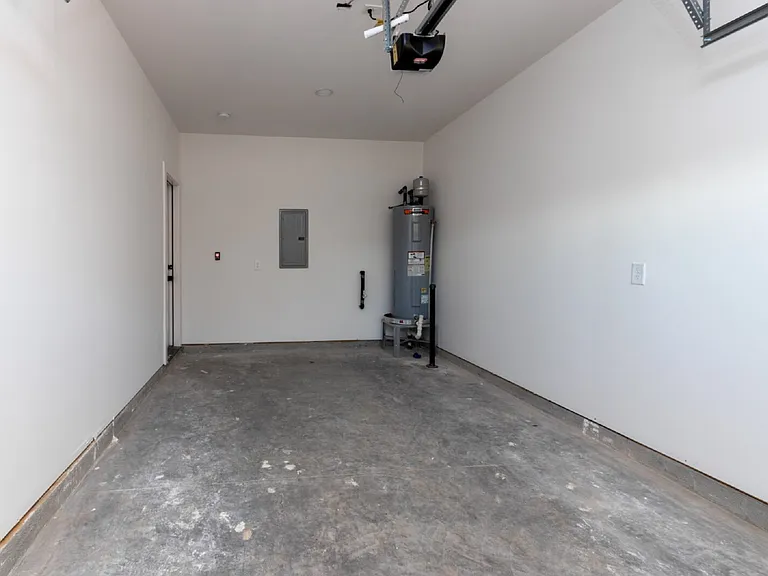 115 High Park Cir — Photo 35