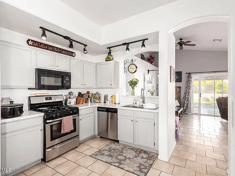 16178 W Mesquite Dr — Photo 6