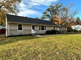 9790 Flora Ave, Dixon, MO 63114