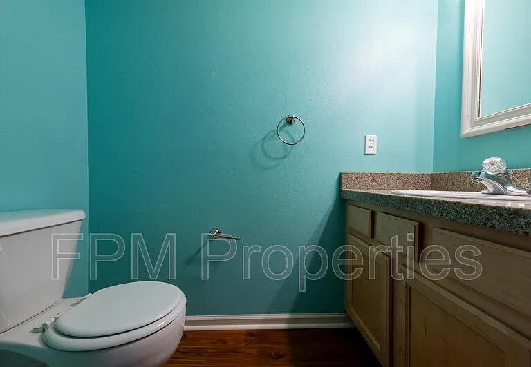 807 Scrub Jay Dr — Photo 18