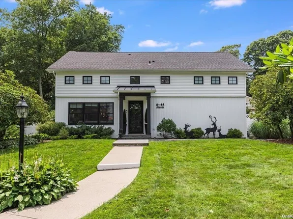 20 Overhill Road, Melville, NY 11747