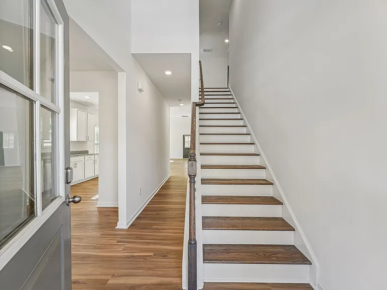 Quinn Residences at Dorchester Place — Photo 213