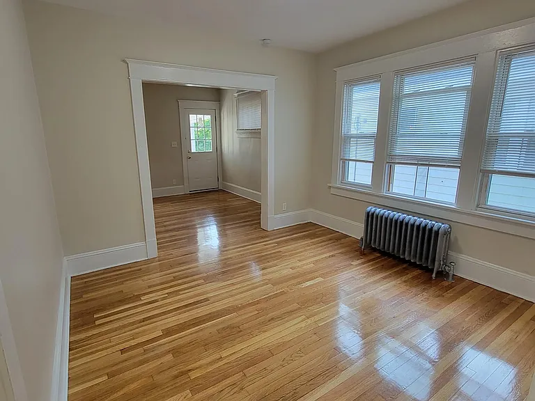 633 Park Ave #2 — Photo 6