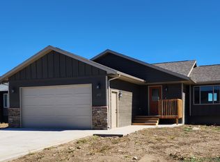 652 Valor Ct, Box Elder, SD 57719