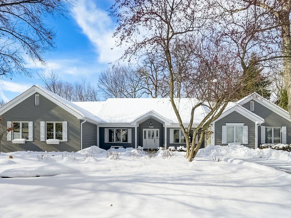 1st image of 950 Aster Ln