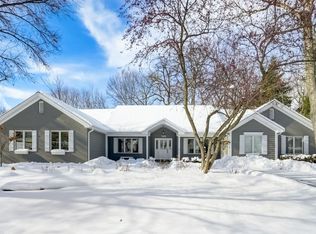 950 Aster Ln, West Chicago, IL