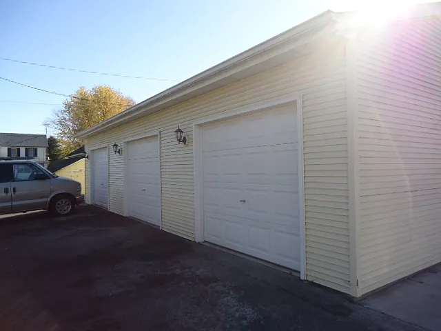 142 E Lincoln Hwy #3 — Photo 17